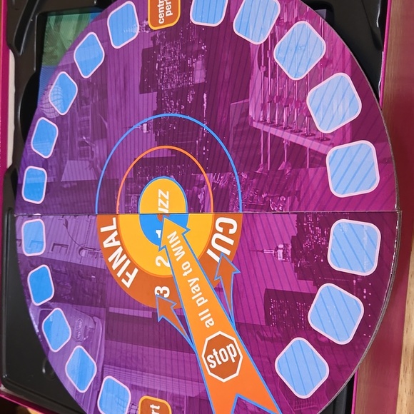 Friends Scene It Game - Picture 8 of 9